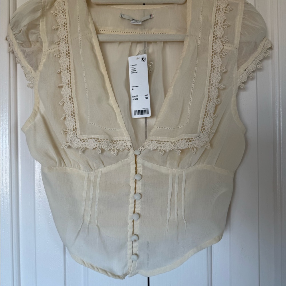 Kimchi Blue Ivory Lace Trim Blouse